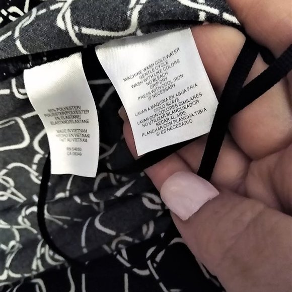 Evan-Picone Black & White Print Dress - Picture 9 of 12